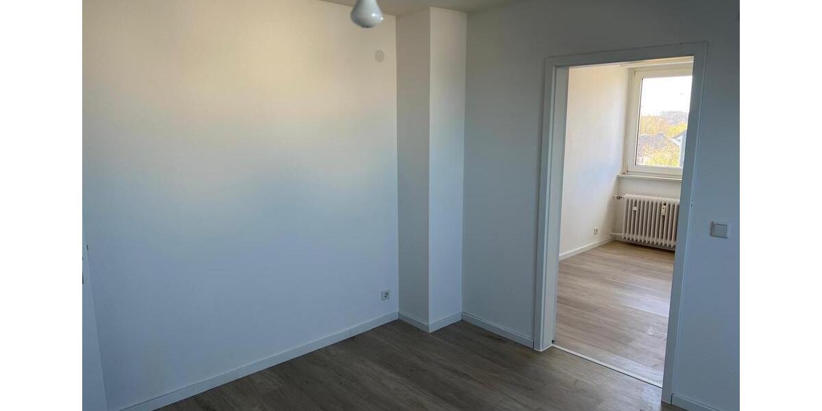 Dachgeschoßwohnung Radevormwald - 2 Zimmer, 41 m&sup2;, 308&euro; | Angebot:24934974