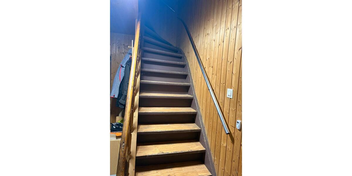 Mehrfamilienhaus, Wohnhaus Leverkusen Alkenrath - 8 Zimmer, 240 m&sup2;, 69.000&euro; | Angebot:24324031