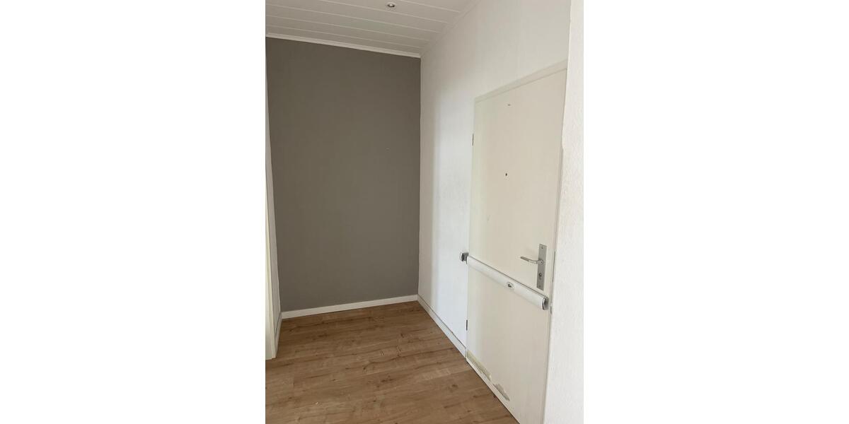 Etagenwohnung Ratingen - 4 Zimmer, 105 m&sup2;, 1.450&euro; | Angebot:27591121