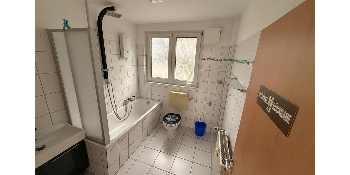 Etagenwohnung Solingen Ohligs - 3 Zimmer, 85 m&sup2;, 699&euro; | Angebot:24754608