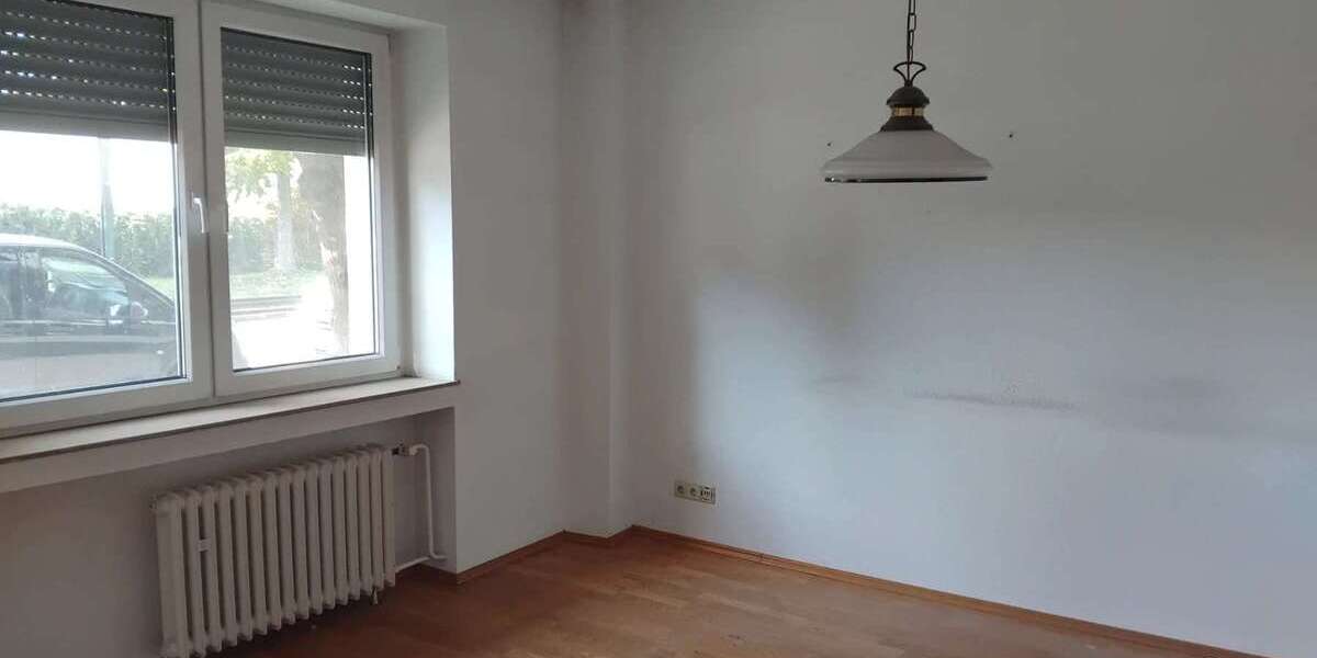 Etagenwohnung Düsseldorf Stadtbezirk 9 - 2 Zimmer, 43 m&sup2;, 455&euro; | Angebot:27687482