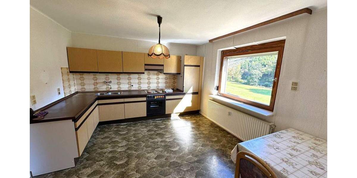 Einfamilienhaus Halver Carthausen - 6 Zimmer, 122 m&sup2;, 179.000&euro; | Angebot:23825052