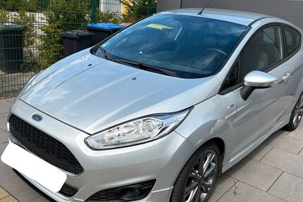 Ford Fiesta 67.000 km 8.950 &euro; Köln 51107