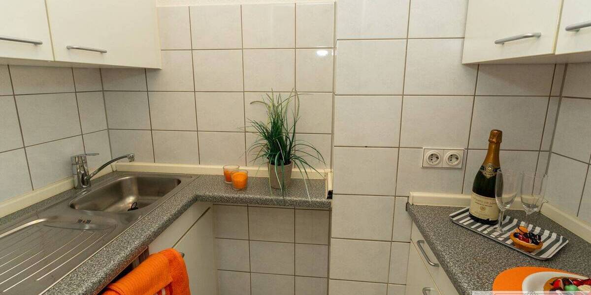 Mehrfamilienhaus, Wohnhaus Düsseldorf Benrath Benrath - 1 Zimmer, 226 m&sup2;, 3.000&euro; | Angebot:26687558
