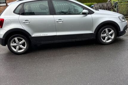 VW Polo 93.000 km 11.000 &euro; Düsseldorf 40229