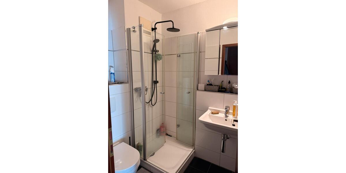 Etagenwohnung Wuppertal Arrenberg - 3 Zimmer, 84 m&sup2;, 220.000&euro; | Angebot:26286935