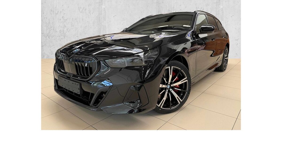 BMW i5 1.001 km 79.490 &euro; Solingen 42719