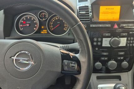 Opel Zafira 140.000 km 6.600 &euro; Düsseldorf 40239