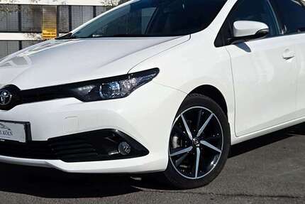 Toyota Auris 10.000 km 14.999 &euro; Köln 51107