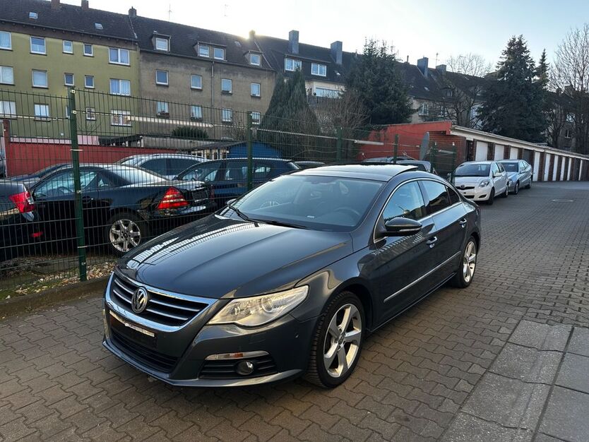 VW Passat 199.000 km 7.000 € Essen 45143