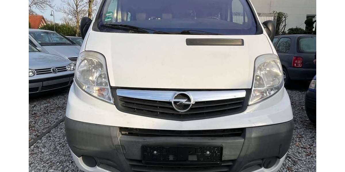 Opel Vivaro 274.000 km 6.700 € Düsseldorf 40235