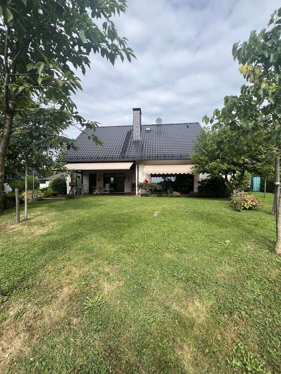Haus zum Kaufen in Remscheid 649.500 € 150 m²