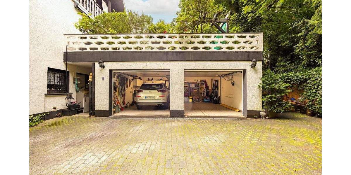 Einfamilienhaus Halver - 7 Zimmer, 238 m&sup2;, 559.000&euro; | Angebot:24424318