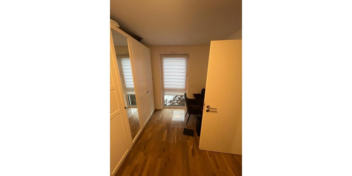 Erdgeschoßwohnung Solingen Höhscheid - 2 Zimmer, 74 m&sup2;, 975&euro; | Angebot:25613723