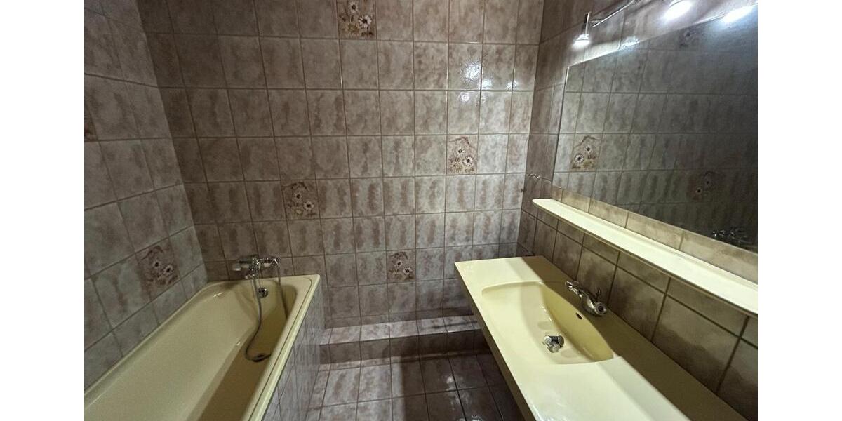 Etagenwohnung Wuppertal Arrenberg - 3 Zimmer, 86 m&sup2;, 249.000&euro; | Angebot:24855515