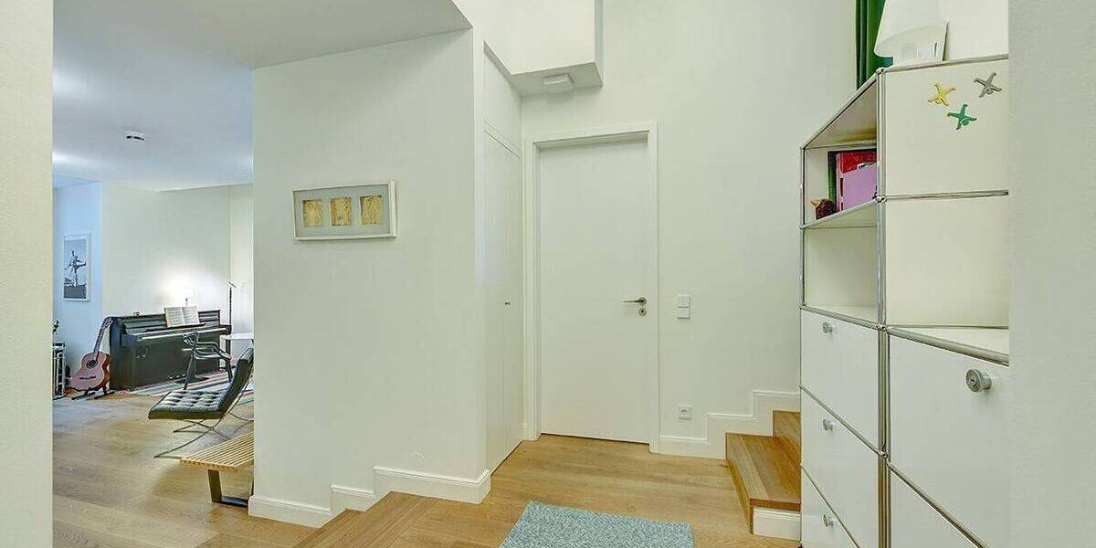 Etagenwohnung Düsseldorf Altstadt - 2 Zimmer, 72 m&sup2;, 575.000&euro; | Angebot:26917435
