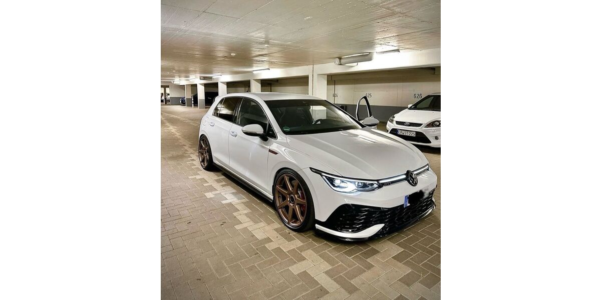 VW Golf 65.000 km 26.999 &euro; Köln 50825