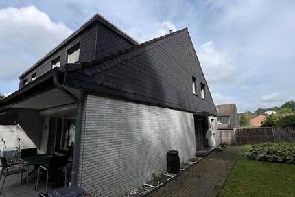 DHH Leichlingen zentral 1.900.- EUR Garten, Terrasse, Garage, Kamin, Abst.-Platz 5 zimmer