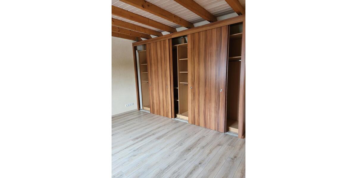 Maisonettenwohnung Overath - 4 Zimmer, 150 m&sup2;, 1.250&euro; | Angebot:25921642