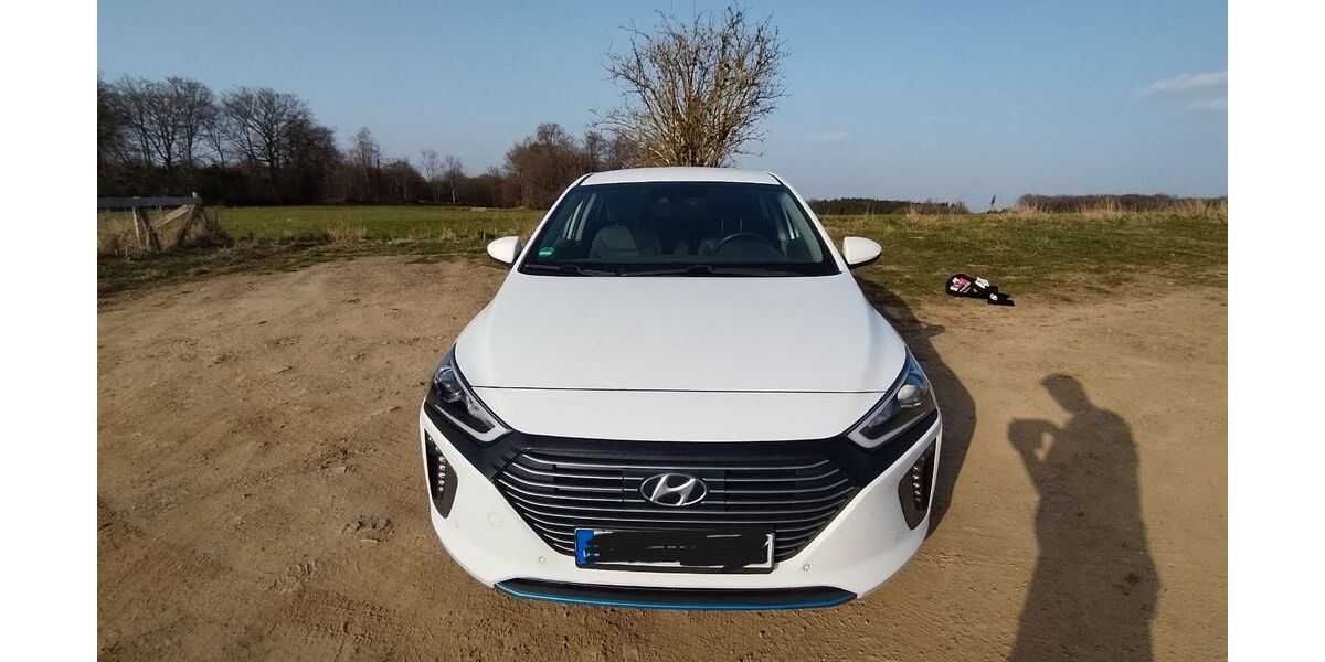 Hyundai IONIQ 76.250 km 10.000 &euro; Halver 58553