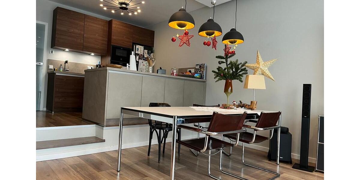 Doppelhaushälfte Solingen Mitte - 5 Zimmer, 146 m&sup2;, 529.000&euro; | Angebot:24685873