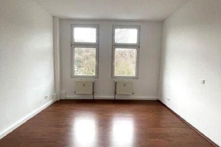 Wohnung Remscheid Lüttringhausen - 4 Zimmer, 87 m&sup2;, 550&euro; | Angebot:26366543