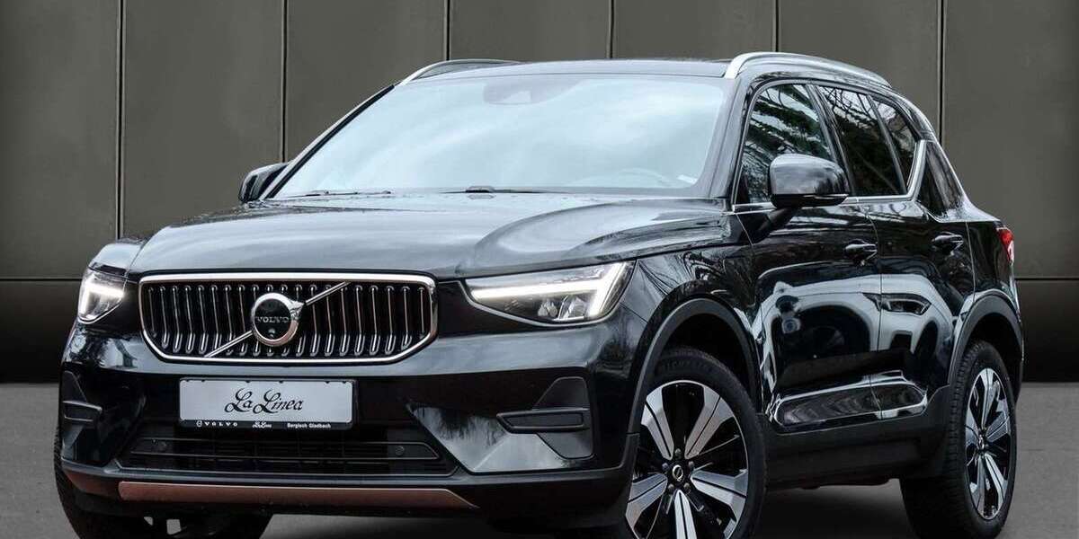 Volvo XC40 24.673 km 35.450 &euro; Bergisch Gladbach 51469