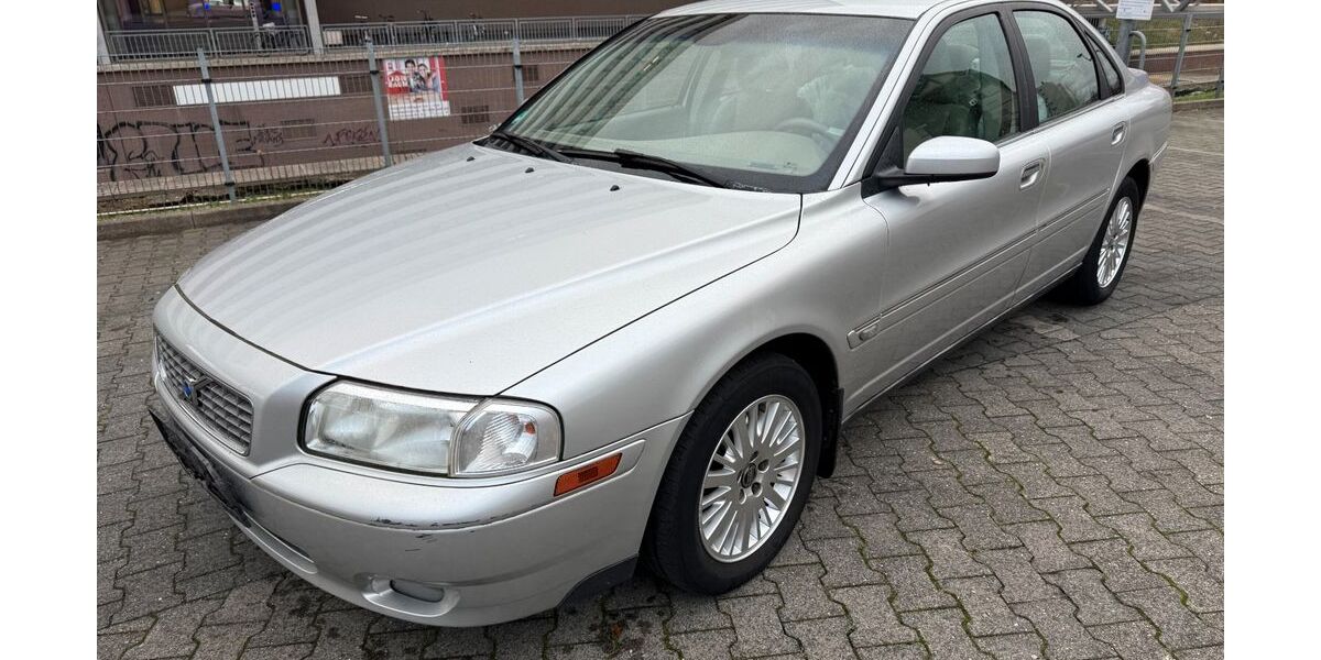 Volvo S80 177.000 km 1.990 &euro; Köln 50739