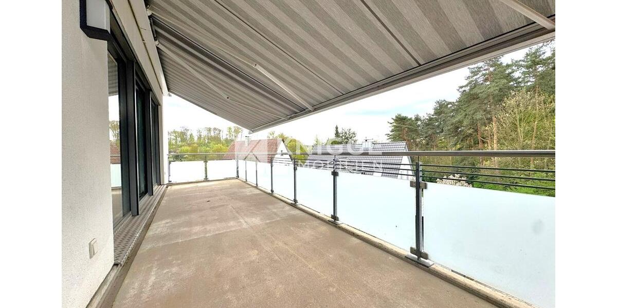 Etagenwohnung Bergisch Gladbach - 3 Zimmer, 113 m&sup2;, 1.640&euro; | Angebot:26373572