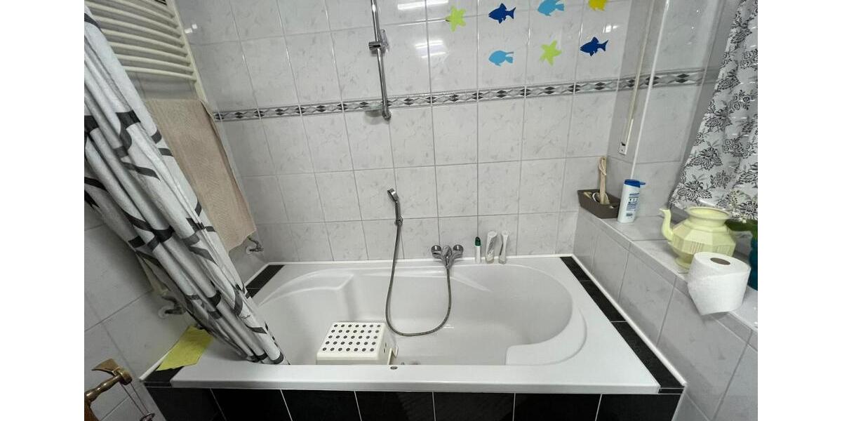 Einfamilienhaus Neuss Erfttal - 3 Zimmer, 160 m&sup2;, 2.300&euro; | Angebot:26121768