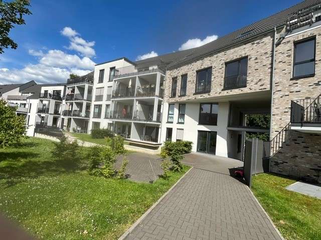 Etagenwohnung Solingen Broßhaus - 2 Zimmer, 75 m&sup2;, 981&euro; | Angebot:27691601