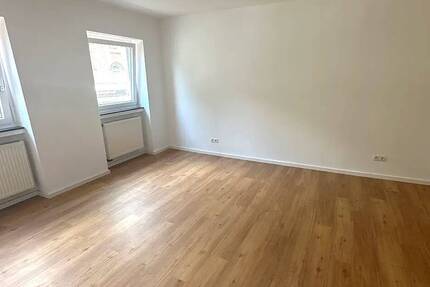 Charmante 2 Zimmer-Wohnung in begehrter Lage von Hagen, Vorhalle verfügbar!