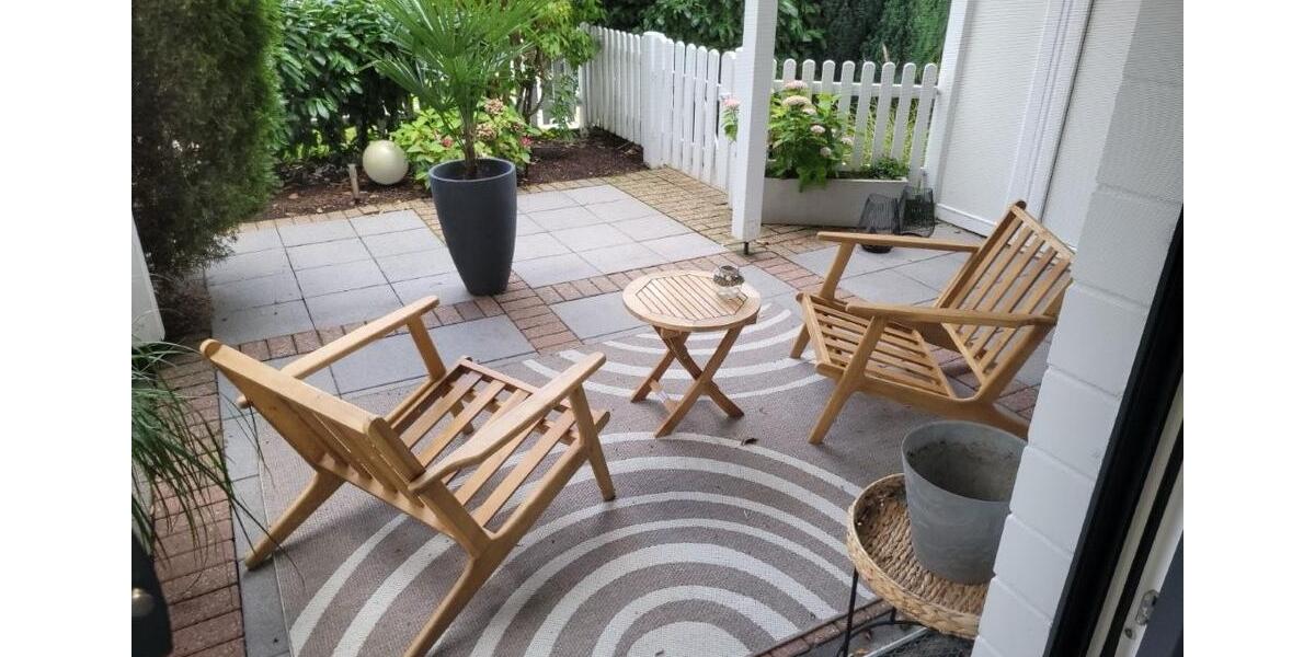 Wohnung wie ein Haus im Haus mit Garten und Pool zimmer