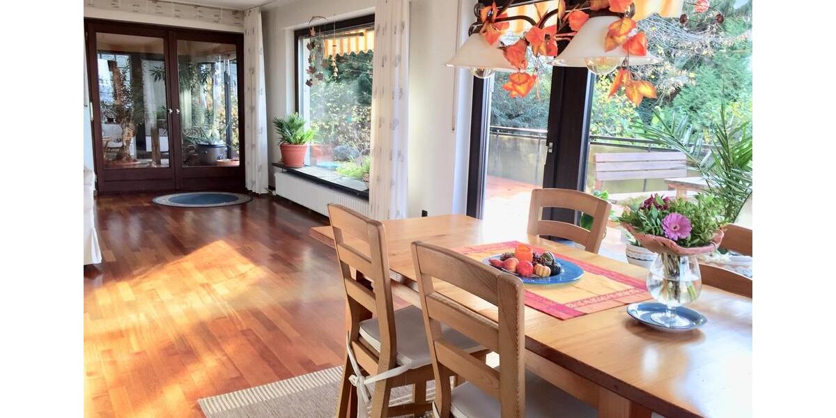 Einfamilienhaus Remscheid - 10 Zimmer, 300 m&sup2;, 550.000&euro; | Angebot:26495629