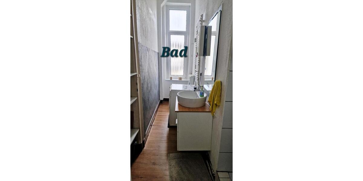 Etagenwohnung Solingen Wald - 3 Zimmer, 80 m&sup2;, 740&euro; | Angebot:24768072