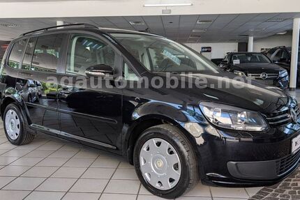 VW Touran 149.500 km 7.999 &euro; Hilden 40721