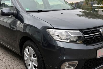 Dacia Sandero 80.739 km 8.790 € Radevormwald 42477