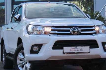 Toyota Hilux 266.352 km 24.900 € Neuss 41469