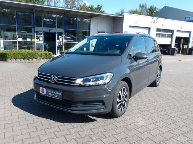 VW Touran 143.438 km 21.697 &euro; Wipperfürth 51688