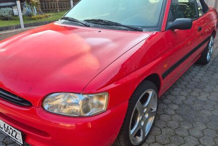 Ford Escort 120.000 km 2.990 &euro; Köln 50767
