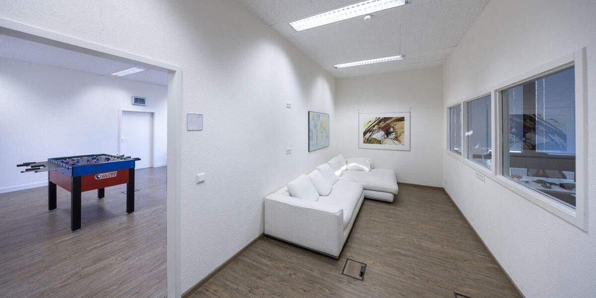 Gewerbeobjekt Düsseldorf / Heerdt Heerdt - 7 Zimmer, 400 m&sup2;, 2.490.000&euro; | Angebot:24043769