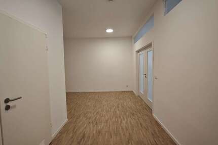 Gewerbeobjekt Düsseldorf Stadtmitte - 450&euro; | Angebot:27659120