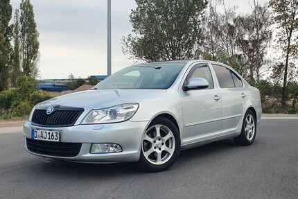 Skoda Octavia 243.000 km 4.999 &euro; Düsseldorf 40595