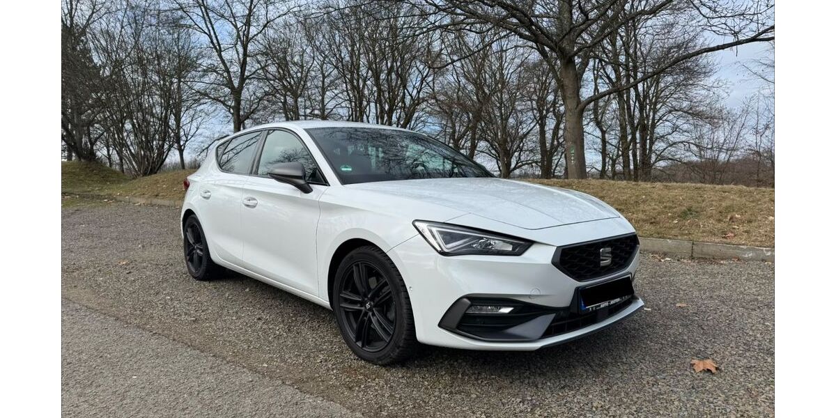 Seat Leon 110.700 km 18.199 &euro; Radevormwald 42477