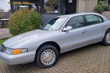 Lincoln Continental 116.000 km 7.300 &euro; Odenthal-Neschen 51519