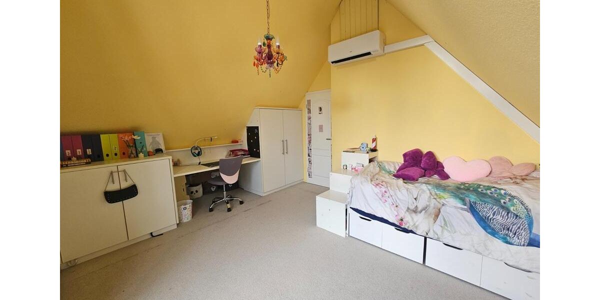 Reihenhaus Hilden Kalstert - 6 Zimmer, 168 m&sup2;, 599.000&euro; | Angebot:24832240