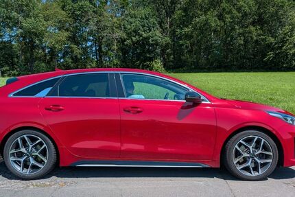 Kia pro ceed / ProCeed 111.000 km 15.750 &euro; Köln 50823