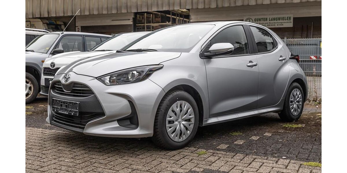 Toyota Yaris 3.494 km 15.288 € Gevelsberg 58285