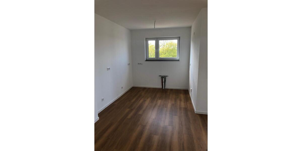 Etagenwohnung Radevormwald - 3 Zimmer, 81 m&sup2;, 810&euro; | Angebot:25960291