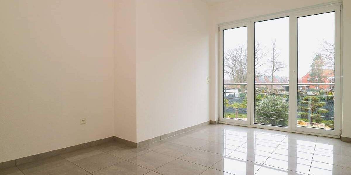 Etagenwohnung Dormagen Hackenbroich - 3 Zimmer, 123 m&sup2;, 1.285&euro; | Angebot:25689679